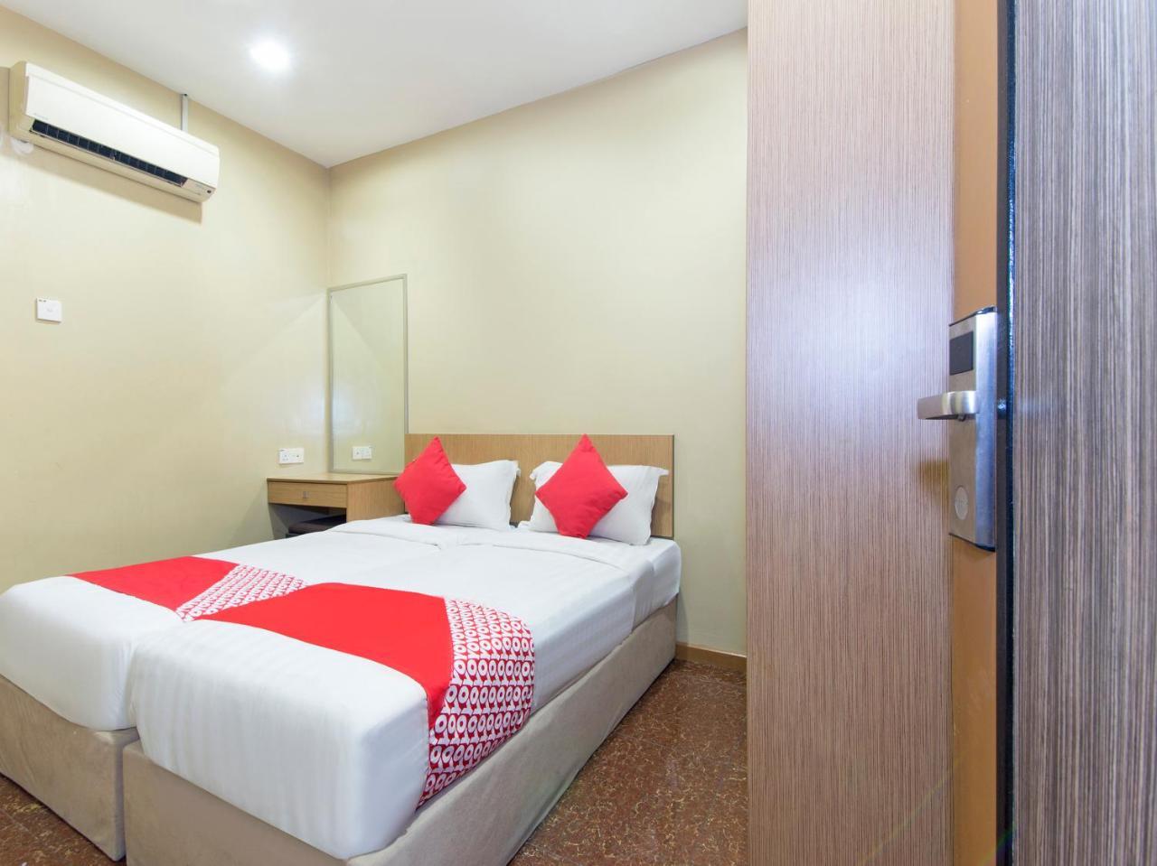 Oyo 422 Hotel Reno Kuala Lumpur Exterior foto